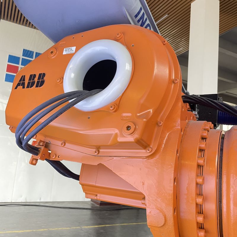 6-osiowe używane roboty ABB Zgrzewanie punktowe Robot przemysłowy ABB6640-235 / 2,55 Wielofunkcyjny