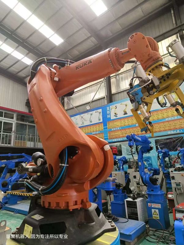 KUKA KR210 R2700 robot dodatkowy C4 NOWY i UŻYTANY dostępny Spawanie punktualne, obsługa prasowa, paletyzowanie, załadunek i rozładunek