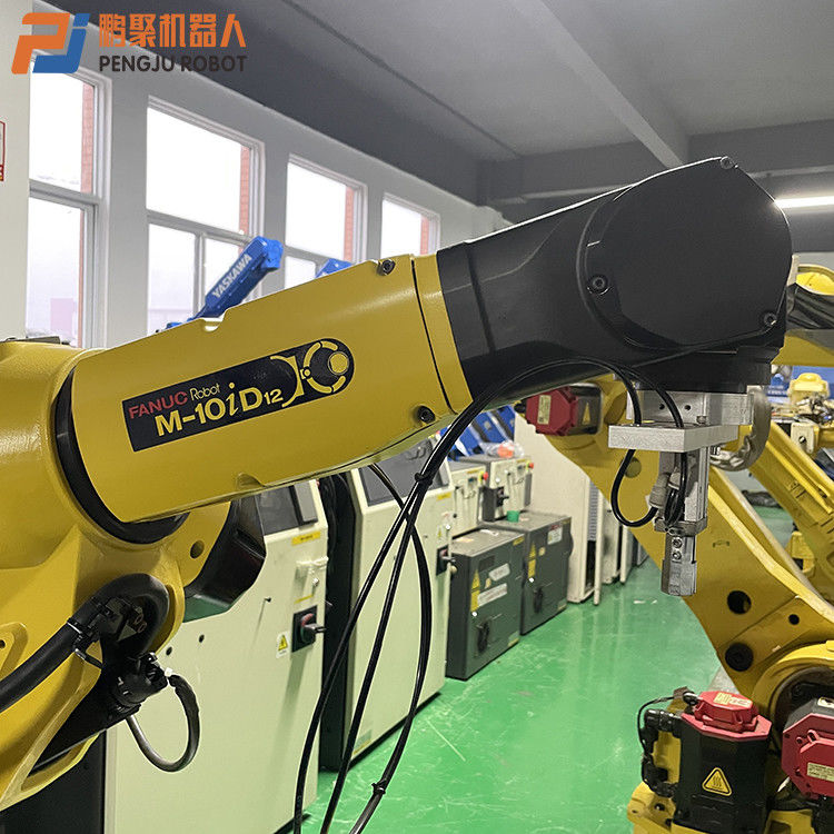 Używany robot Fanuc 10iD / 12 Automatyczny sześcioosiowy o rozpiętości ramion 1441 mm
