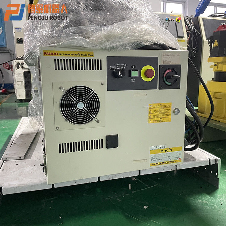 Używany robot Fanuc 10iD / 12 Automatyczny sześcioosiowy o rozpiętości ramion 1441 mm
