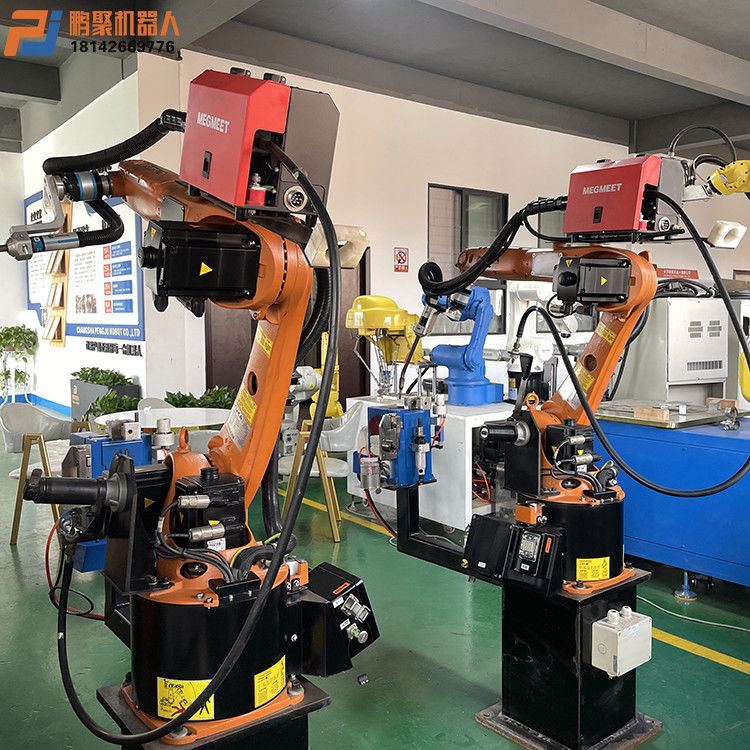 Kuka KR5R1400 Sześcioosiowy automatyczny robot spawalniczy z rozpiętością ramienia 1400 mm i obciążeniem 5 kg