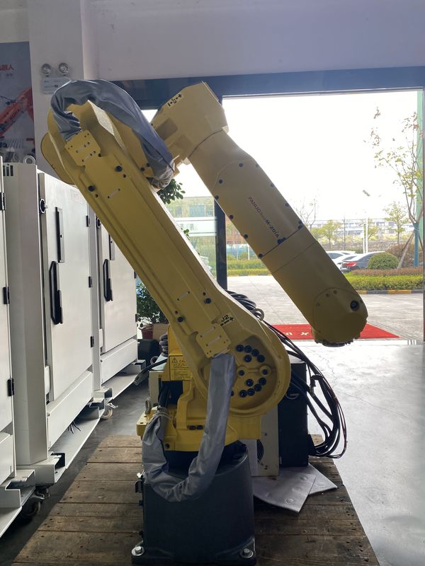 Fanuc 20iA ±0.07mm Robot spawalniczy o powtarzalności łuku 20KG Ładunek 1811 mm Długoterminowy zasięg do obróbki, obsługi i pomiaru części