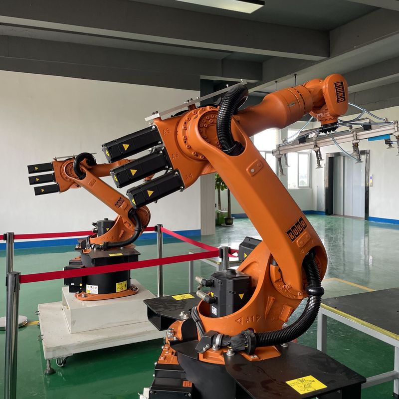 1611mm Reach Palletizing Robot Podłogowy Sprzęt automatyzacyjny, Flux Core Welding Roboty, Roboty do ładowania maszyn