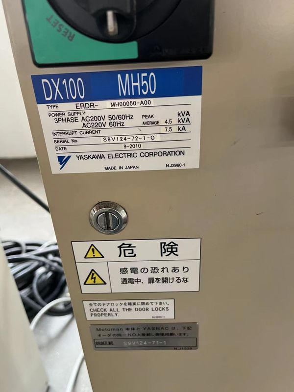 MH50 Używane roboty YASKAWA ±0,07 mm Powtarzalność do usuwania i cięcia materiału