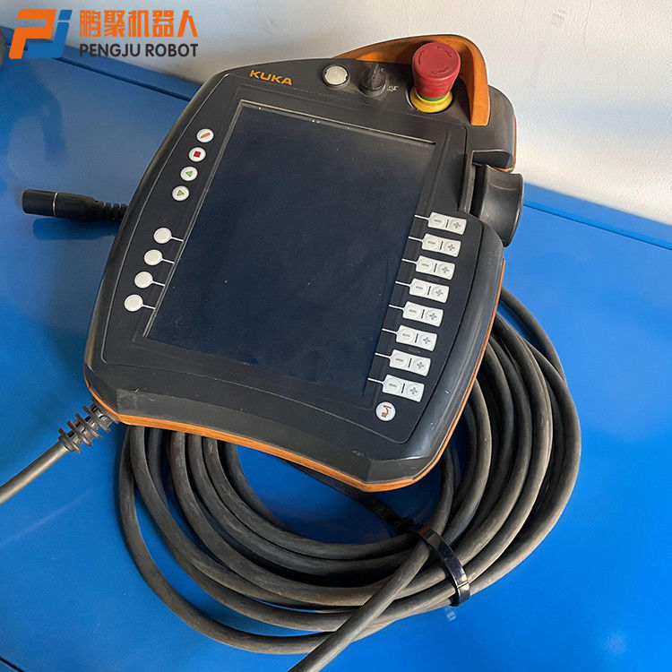 KUKA KR C4 Smart PAD Pendant Bumper TEACH PENDANT ROBOT 00-216-801KUKA Roboty z jednostką sterowania KR C4 lub szafą Sunrise