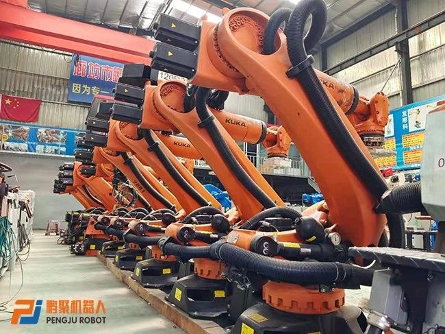 ± 0,06 mm Powtarzalność Ramię robota do wtrysku C4 dla szybkiego i dokładnego rozwiązania robotów przemysłowych automatyzacji produkcji łuk