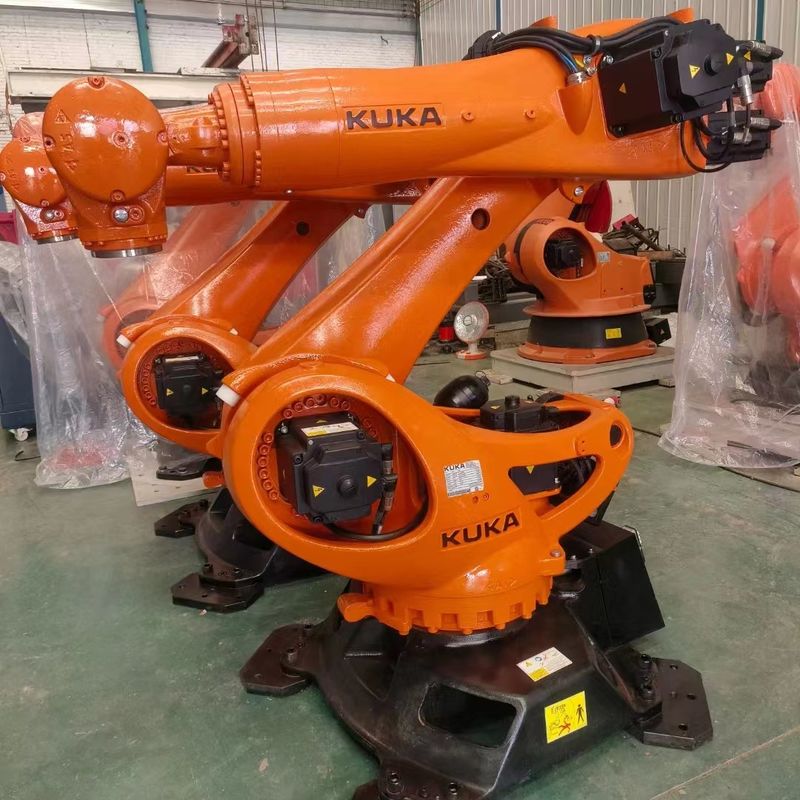 KUKA KR 210 R3100 Ultra C4 Prasowanie, paletyzowanie, lakierowanie, polerowanie, obróbka wodonośna 210 Kg 3100 mm