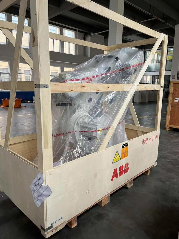 NOWA ABB IRB 4600-60 / 2.05 M2004 Części ładowania, obróbki obróbki pomiarowa 60kg ładunku użytkowego