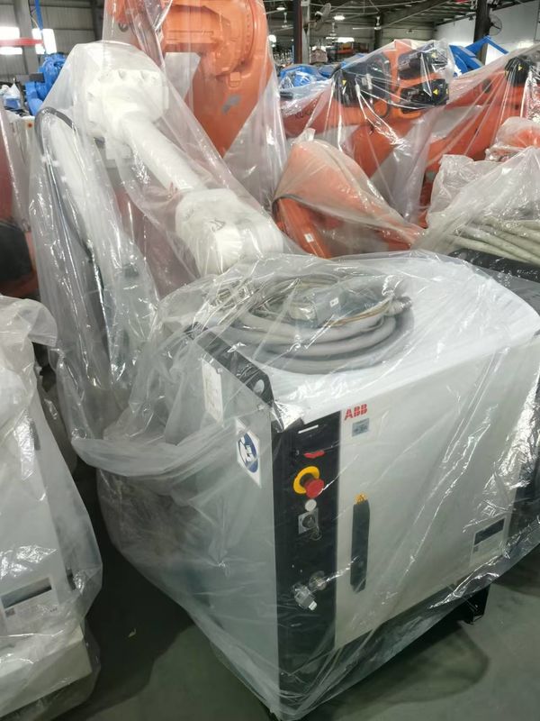 ABB IRB 4600-40/2.05 IP67 6-osiowy 40kg średni ładunek użytkowy ABB Robot do obróbki maszynowej, wyciągania, wyciągania i umieszczania.