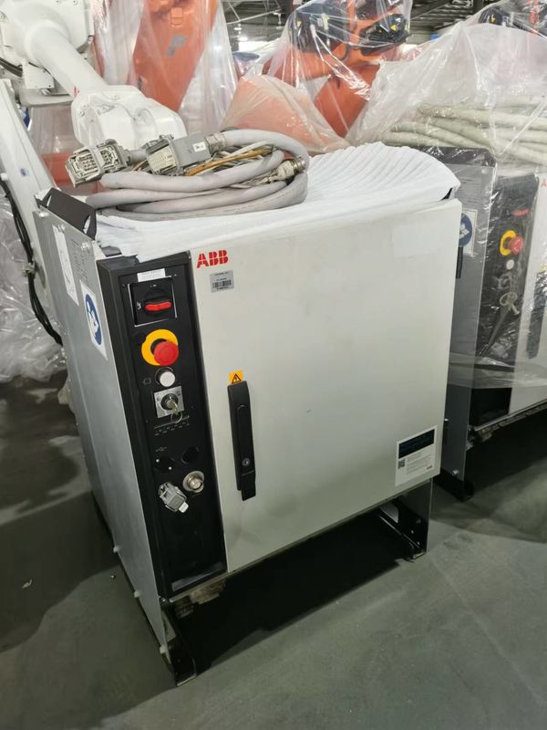 ABB IRB 4600-40/2.05 IP67 6-osiowy 40kg średni ładunek użytkowy ABB Robot do obróbki maszynowej, wyciągania, wyciągania i umieszczania.
