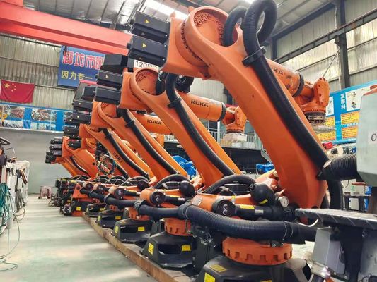 KUKA Używane ramię robota KR210 C4 Szafka sterownicza Obsługa Układanie w stosy Ładowanie Stemplowanie Rzeźbienie