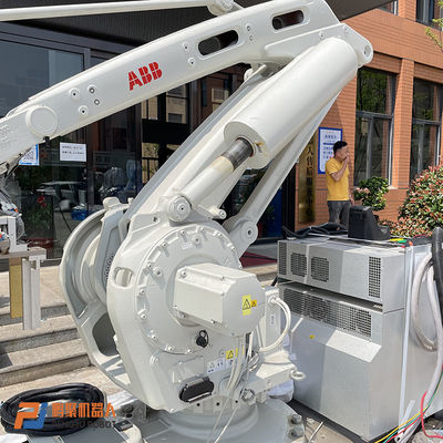Używany robot przemysłowy ABB IRB660-250 3.15 Czteroosiowe ramiona robotów ABB