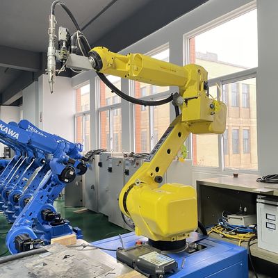 6 osi Robot spawalniczy łukowy przemysłowy używany w użyciu FANUC 20iA