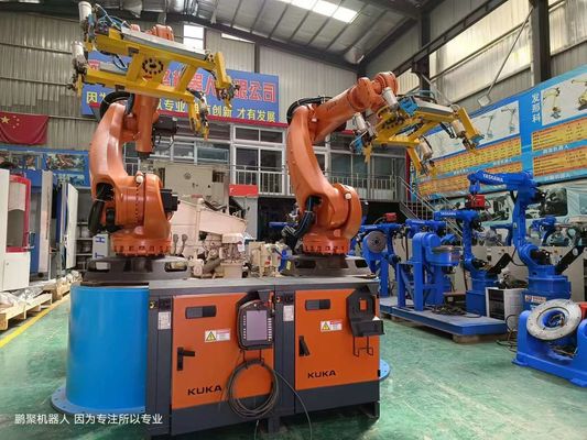 Używane 6-osiowe przemysłowe ramię robota KUKA KR240R2900 Spot Welding Robot Arm