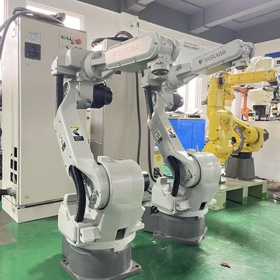 Używany robot Yaskawa UP6 Automatyczny 6-osiowy manipulator spawalniczy