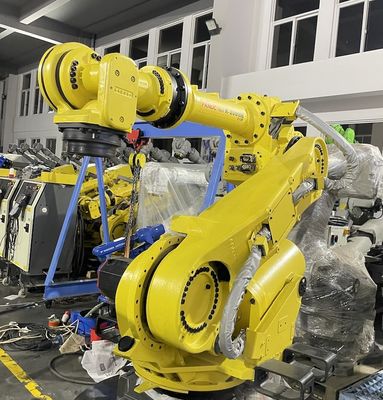 Fanuc R-2000iB-210F Prasa spawalniająca w punkcie, składanie paletyzacji, załadunek i rozładunek Robot obróbki obróbki