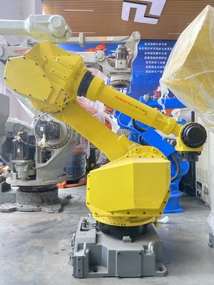 Używany robot FANUC M-710iC/70 6 osi do instalacji naziemnej