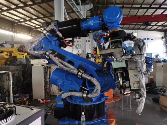 200kg Robot spawalniczy z ładunkiem przydatnym o zasięgu 2650 mm i zaawansowaną technologią ES200D! Yaskawa ES200D - All-in-One rozwiązanie dla bezproblemowych zastosowań przemysłowych od spawania po frezowanie