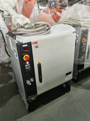 ABB IRB 4600-40/2.05 IP67 6-osiowy 40kg średni ładunek użytkowy ABB Robot do obróbki maszynowej, wyciągania, wyciągania i umieszczania.